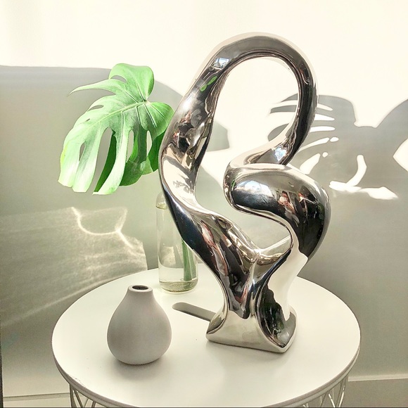 Other - Silver Metal Modern Art Shelf Decor